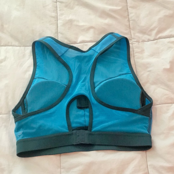 You can either buy this set together or separate! Let me know what you prefer :) - Picture 4 of 4